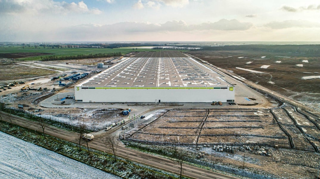 Raktárak HelloParks Maglód - Budapest Airport, Budapest - raktárak bérbeadásra