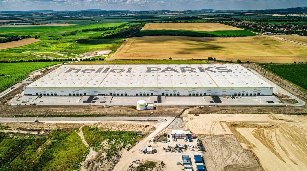 Raktárak HelloParks Páty - Budapest West, Budapest - raktárak bérbeadásra